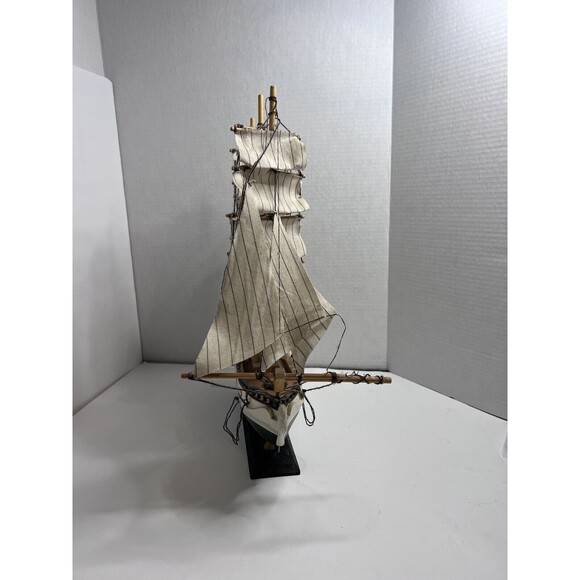 VTG Sailing Ship 3 Mass Model Constitution 17 in Collectible Decor Cloth Cannons - Picture 2 of 12